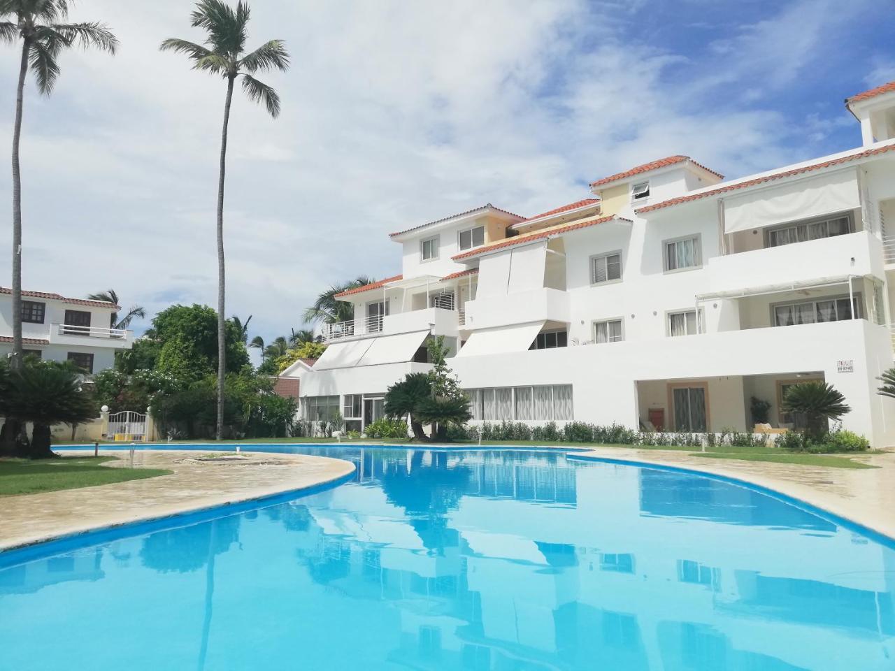 Las Terrazas Vip Pool Beach Club & Spa Punta Cana Kültér fotó